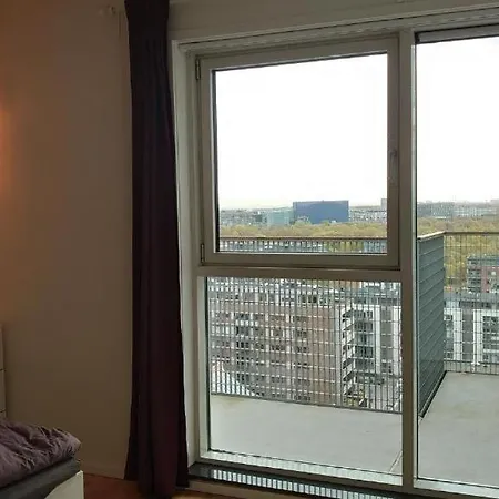 Exclusive Waterfront 12 Floor Apartman